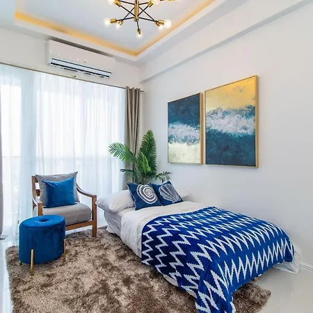 Omp 15C-T2, Seaview, Pool & Beach Access, Near Airport, Fast Wi-Fi, Netflix Punta Engano  Exterior photo